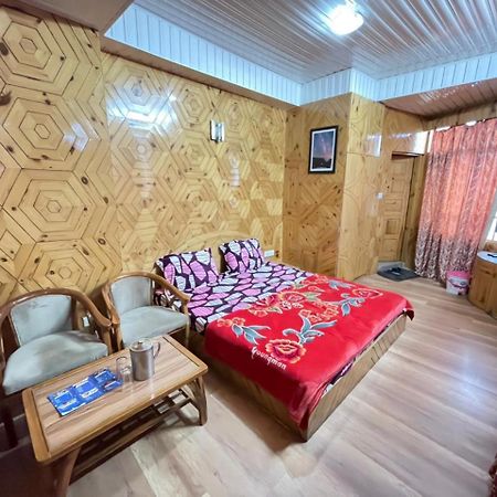Hotel Snowflake Нарканда Экстерьер фото
