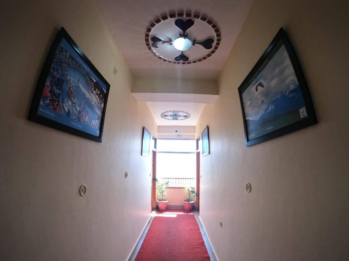 Hotel Snowflake Нарканда Экстерьер фото